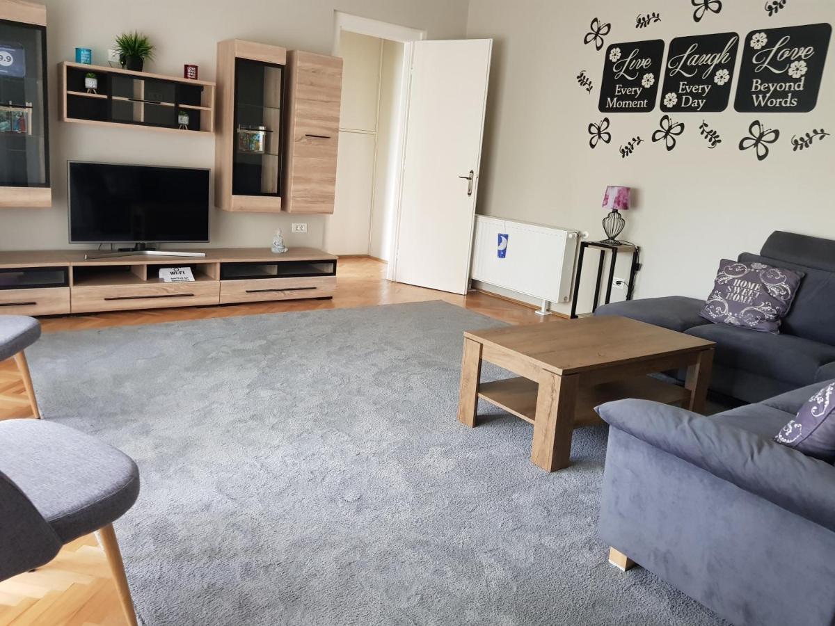 City Center Dream Apartment Timişoara Buitenkant foto